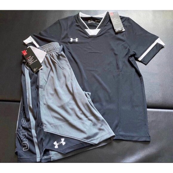 NWT Under Armour Athletic Set Boys Youth Size Large - Picture 1 of 4